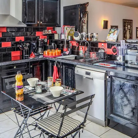 2 Bedroom Amazing In *